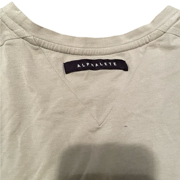 Alphalete Womens Light Green Athletic T Shirt Size Medium, GUC - Picture 3 of 6